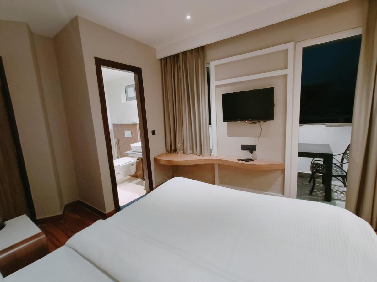 Aura Rooms Dehradun Exterior foto